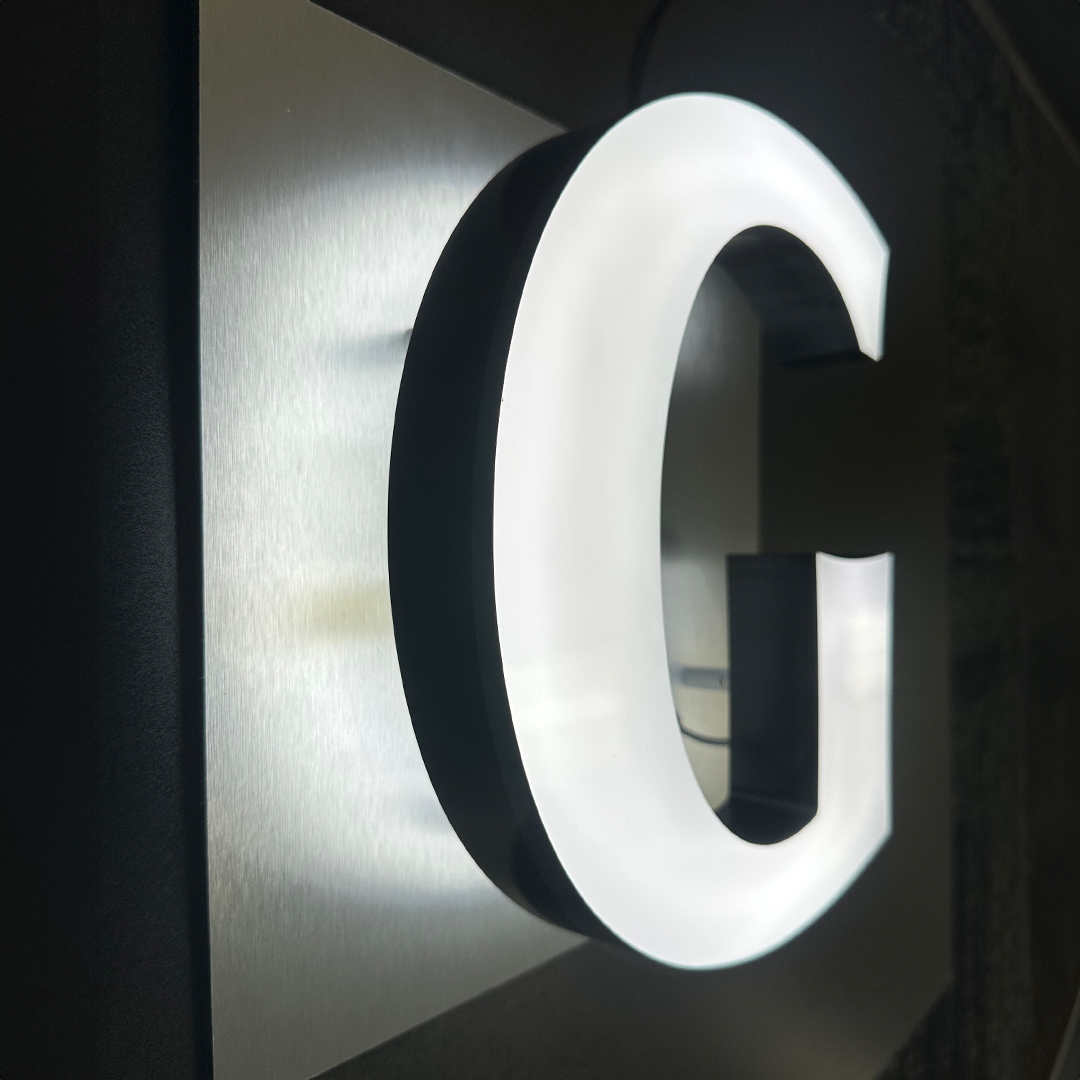 LED Letters for custom signage Face lit LED letter on brushed silver metal aluminum backing